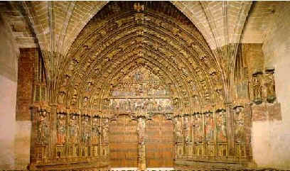 Portada gtica de la Iglesia de Santa Mara de los Reyes