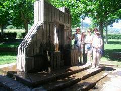 Fuente del Saco, descanso al bajar de Sta. Barbara